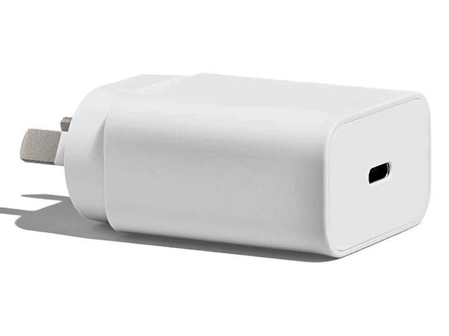 High quality 18W USB-C  AC Charging Adaptor - White