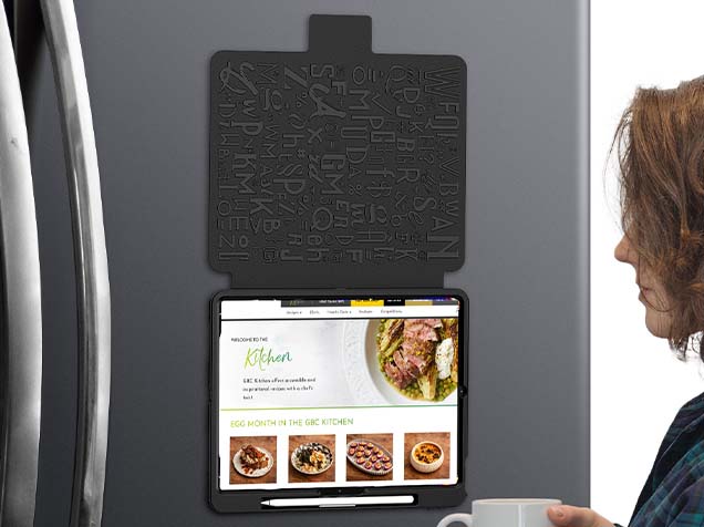 Rugged Synthetic Case with Magnetic Stand for iPad Pro 13 (2025) - Black