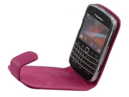 BlackBerry Bold 9900 Genuine Leather Flip Case - Pink