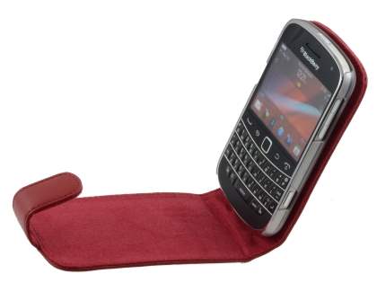 BlackBerry Bold 9900 Genuine Leather Flip Case - Red