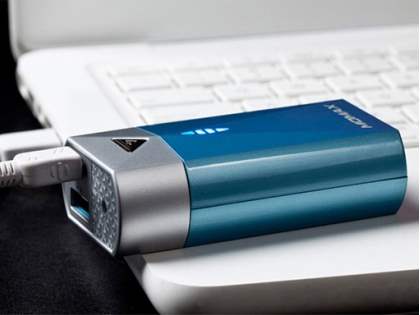 Momax iPower S2 1A USB-A External Battery Recharger with LED Flashlight - Blue