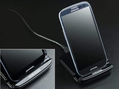 Genuine Samsung I9300 Galaxy SIII Stand and Spare Battery Charger ONLY